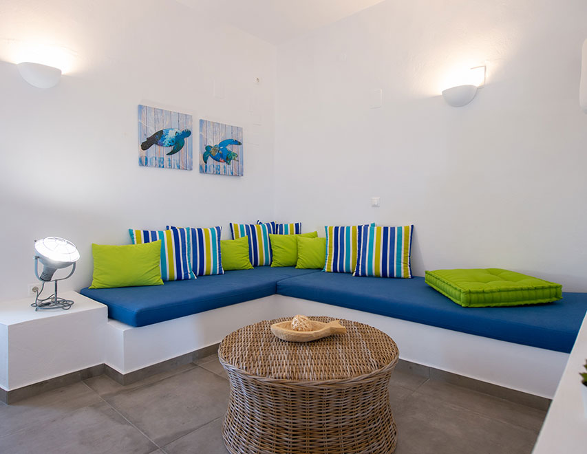 Grey House Sifnos - Καναπέδες