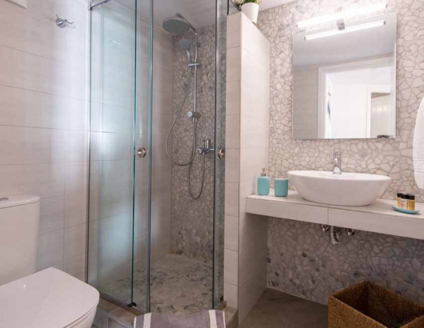 Grey House Sifnos - Μοντέρνο μπάνιο